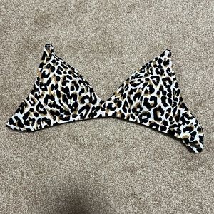 Women’s leopard print bathing suit top